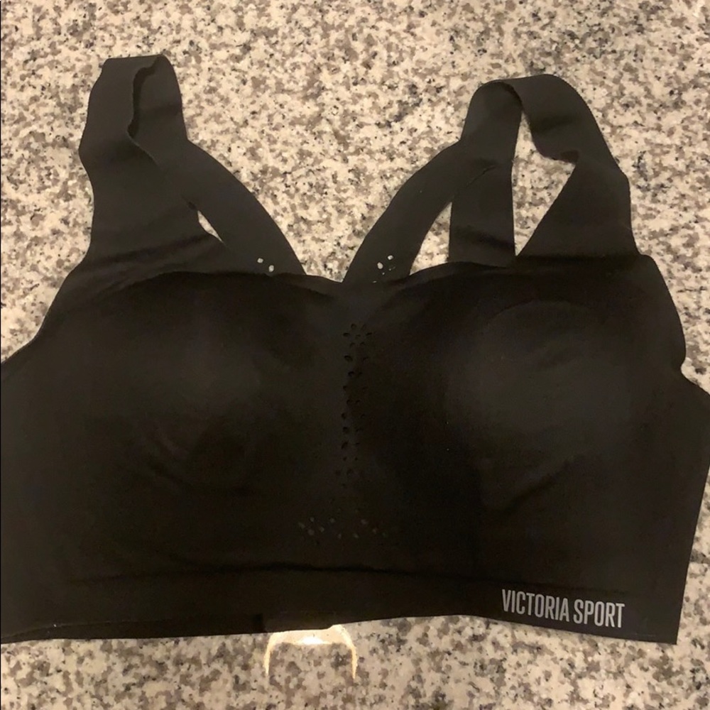 Victoria Sport Angel Max Sports Bra